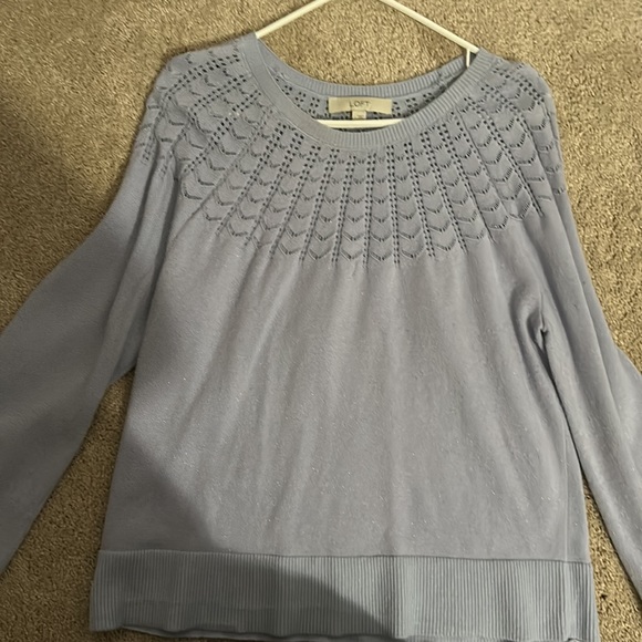 Lost lightweight sweater/blouse - Picture 4 of 5